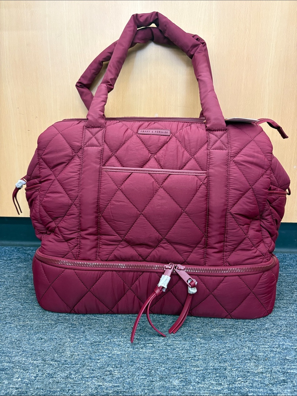 Poppy & Peonies Quilted Voyager Bag - Berry
